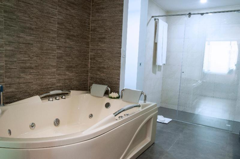 Presidential Suite,1223265352:JPEG